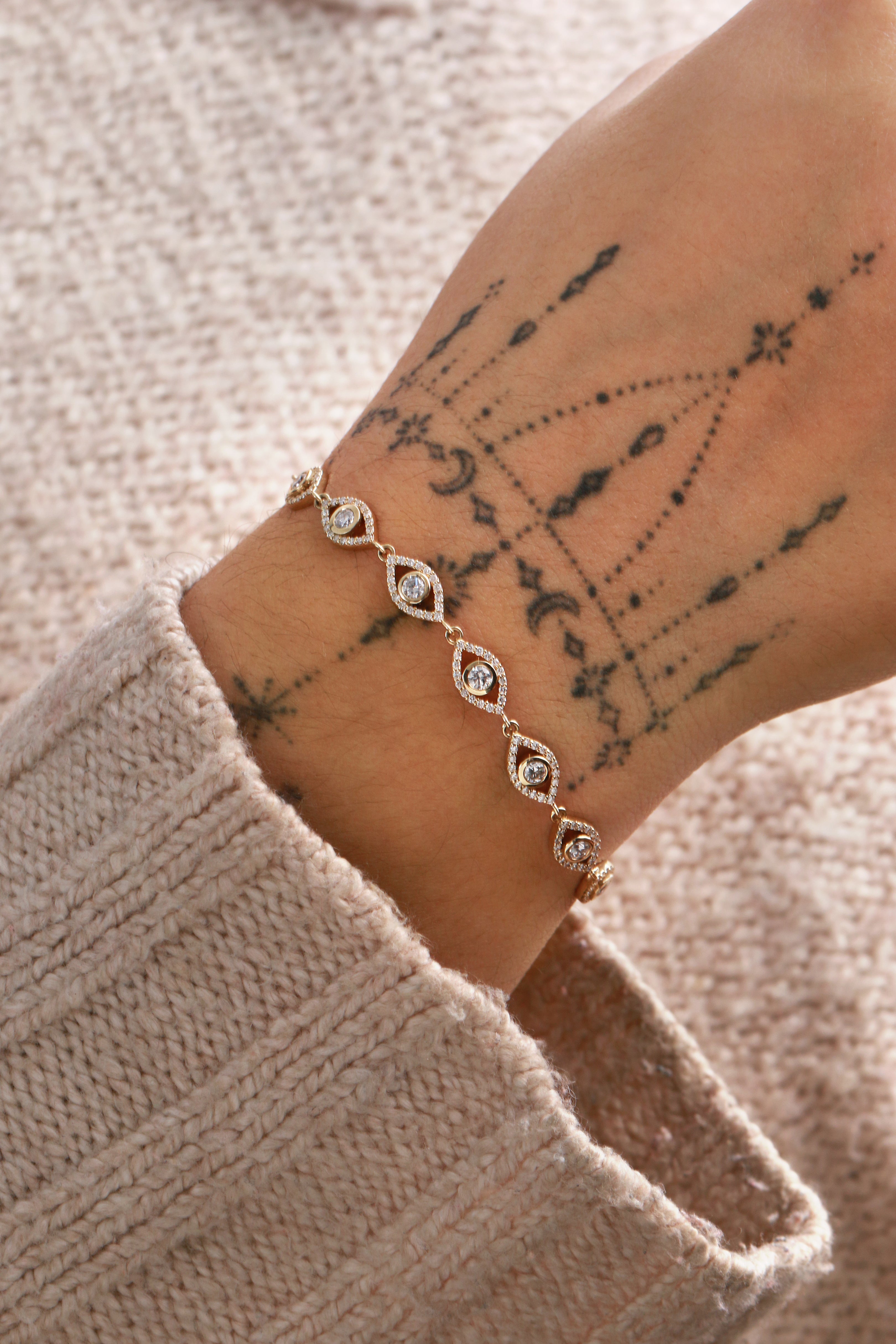 Bracelets – Melissa Joy Manning Inc.