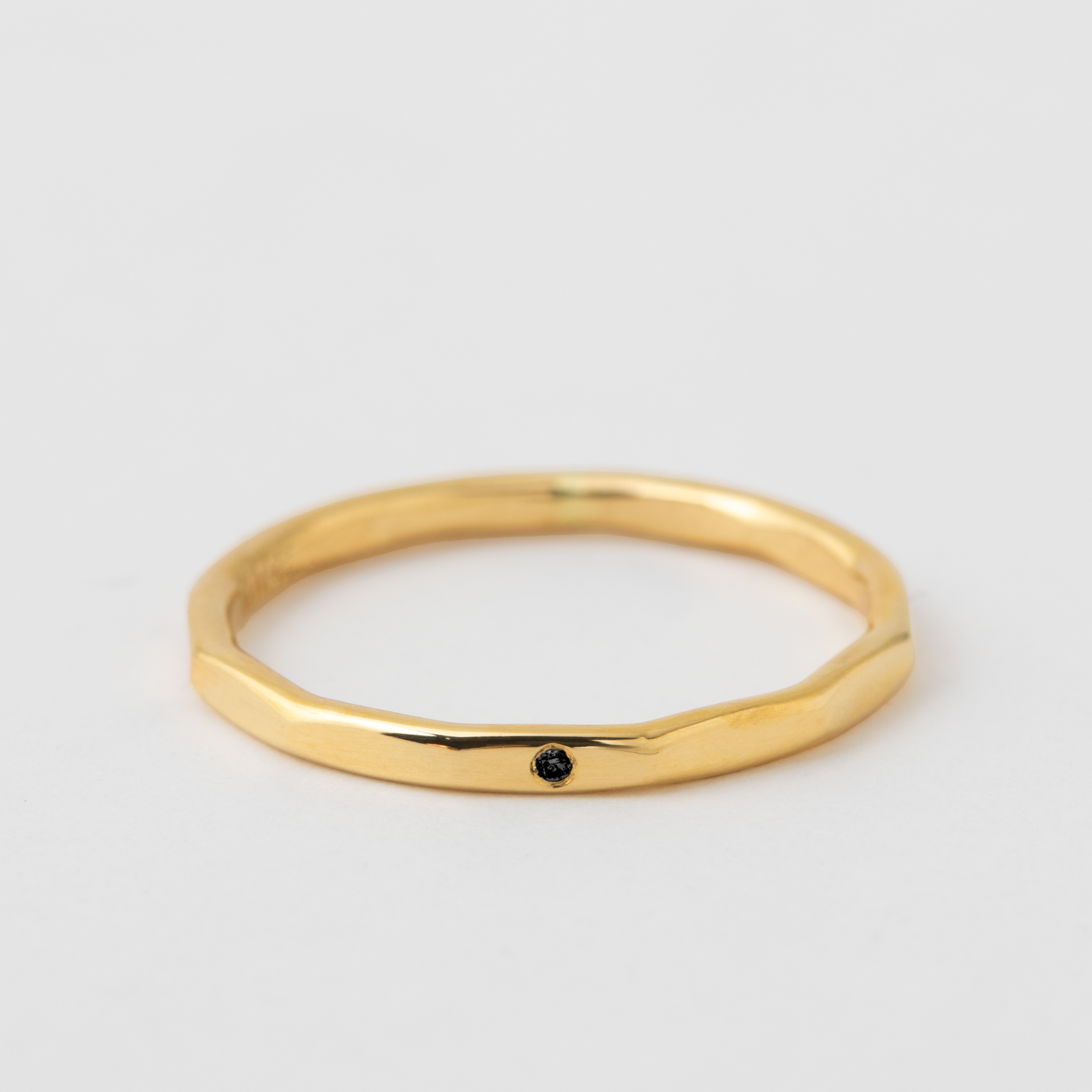 Single Flush Set Black Diamond Band - 18k Yellow Gold Default Title HIDDEN 76fb94c08e57131c6312cfbfa7721d02798e9c63ca6ed1facc34601f001c165c