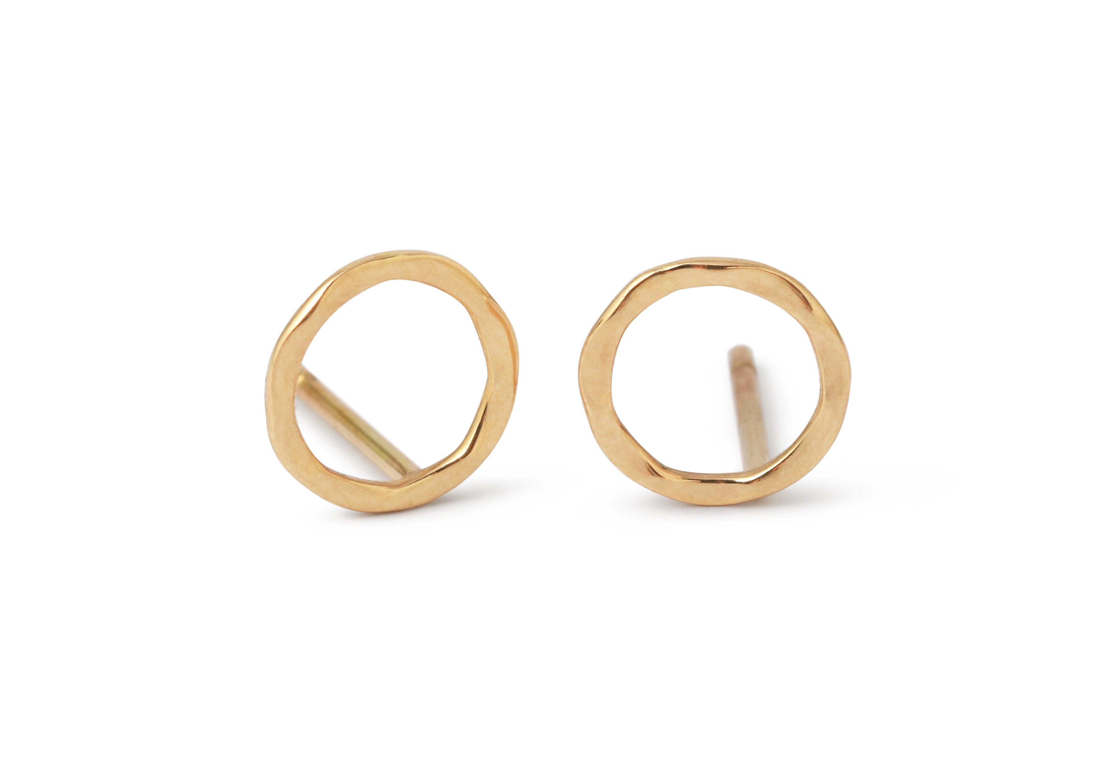 Open Circle Stud Earrings Gold EARRINGS E1070G_08e5f683-7de3-47c9-9dea-c171bef72b2c