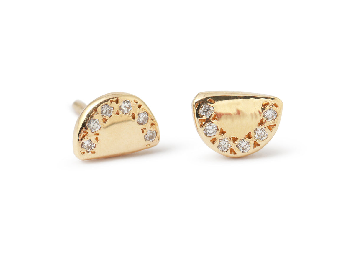 Kilima Diamond Arch Stud Earrings by Ladha EARRINGS E22GWD-2