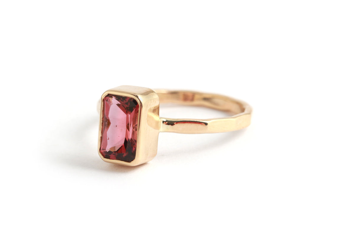 1.26 carat Deep Pink Tourmaline Ring Rings OFK4446-2_8046c06b-b2bd-4fc5-91b8-1a9a772d0826