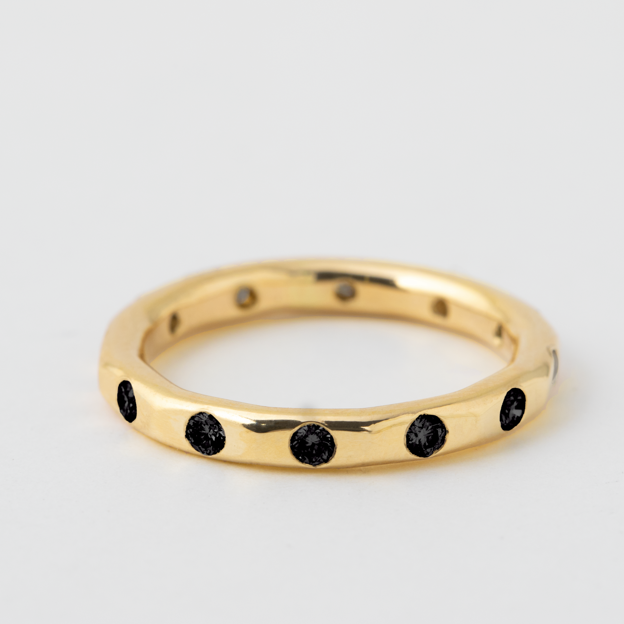 Flush Set 2mm Black Diamond Band - 18k Yellow Gold HIDDEN R1160G-18