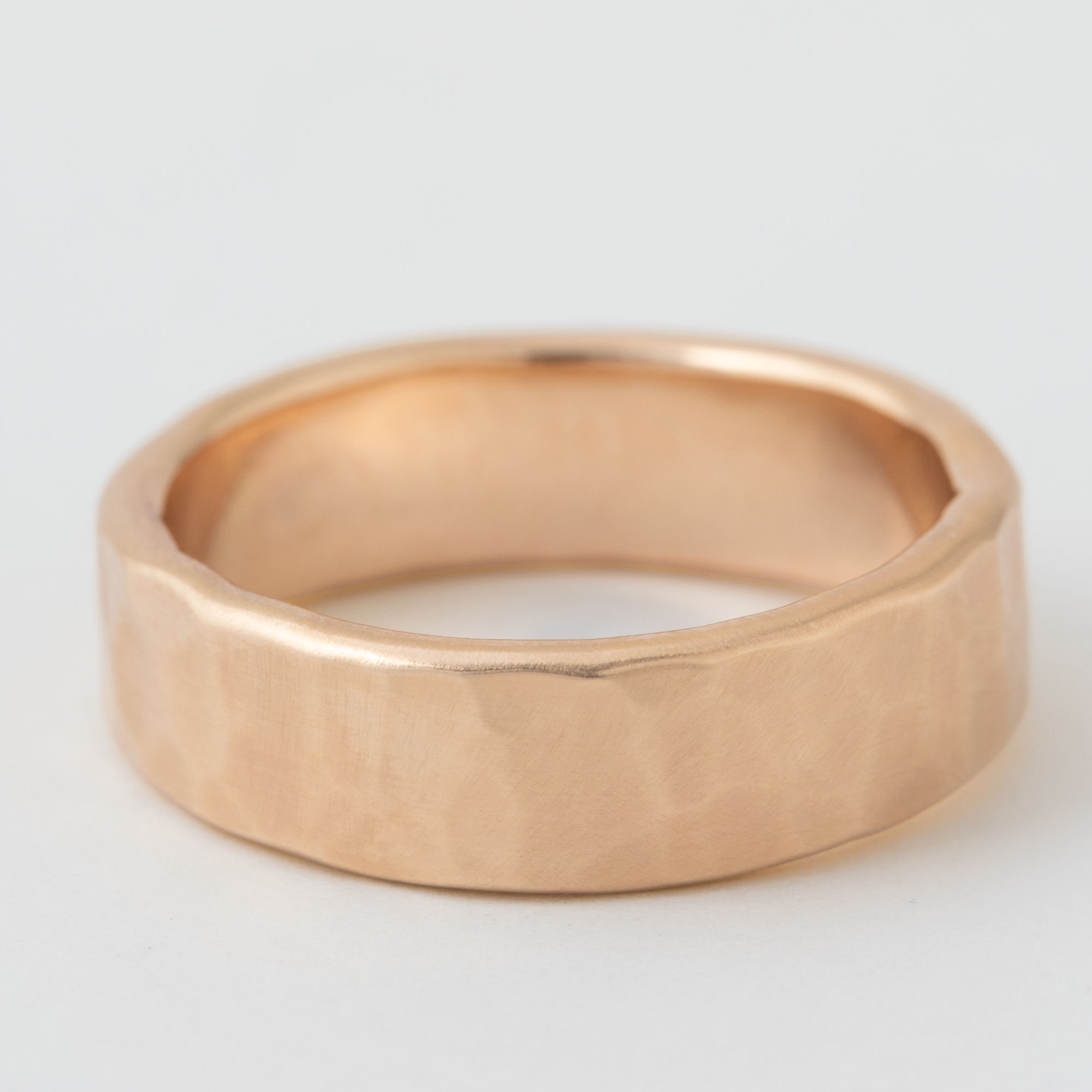 6mm Thick Band - 18k Rose Gold HIDDEN Rose_Top_R384_RD_18k