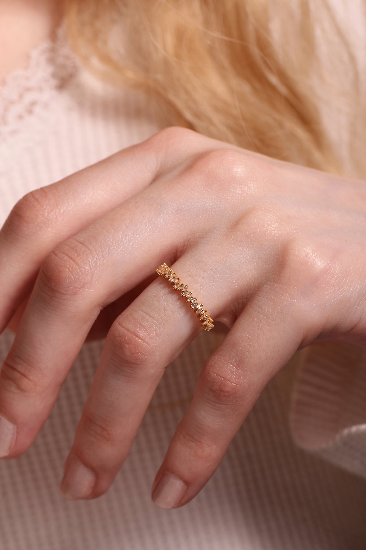 Undulating Diamond Band RING SJ_3D_OM