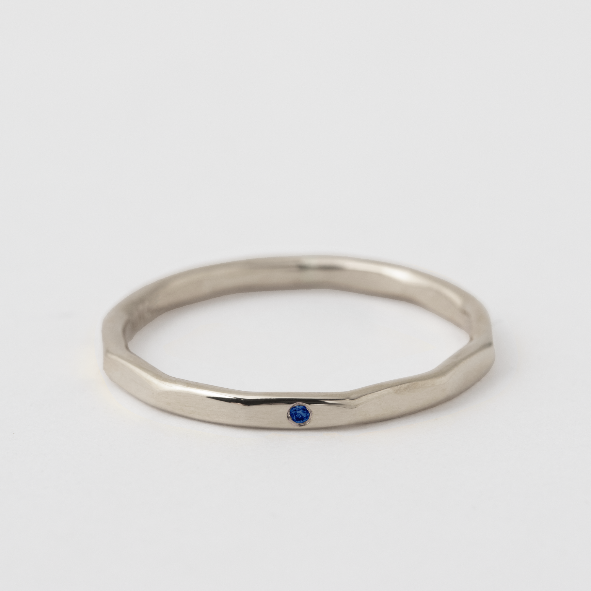 Single Flush Set Blue Sapphire Band - 18k White Gold Default Title HIDDEN aebfb6ce5843893a8c7d980a493f369eedd5b3ed8342699f518f9c4b1518b1d5