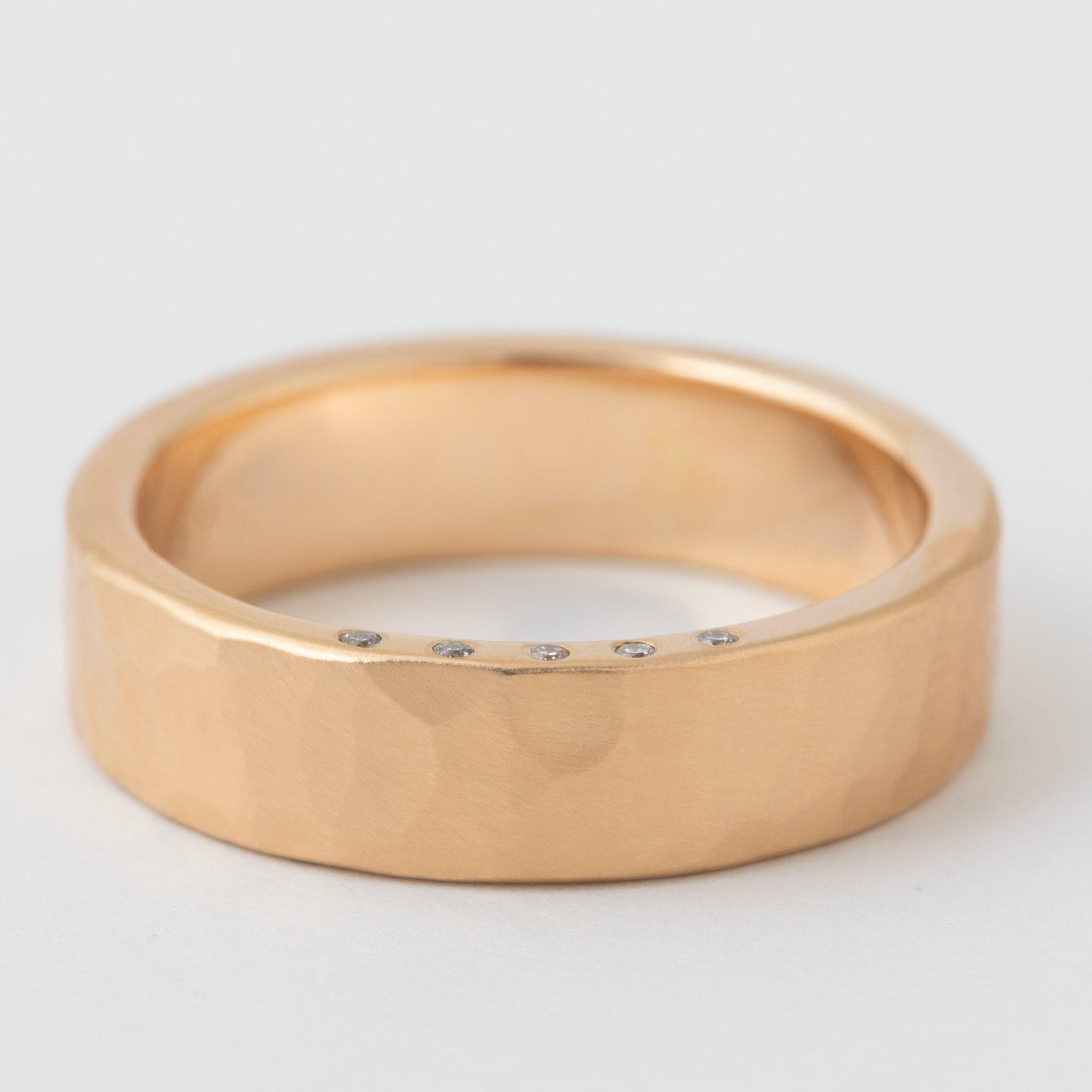 6mm Thick White Diamond Edge Band - 18k Rose Gold Default Title HIDDEN ca5c0d4998c7dbd6bc650c61f6bcb18eb15ccd5fef81cdd0c0133313b4103735