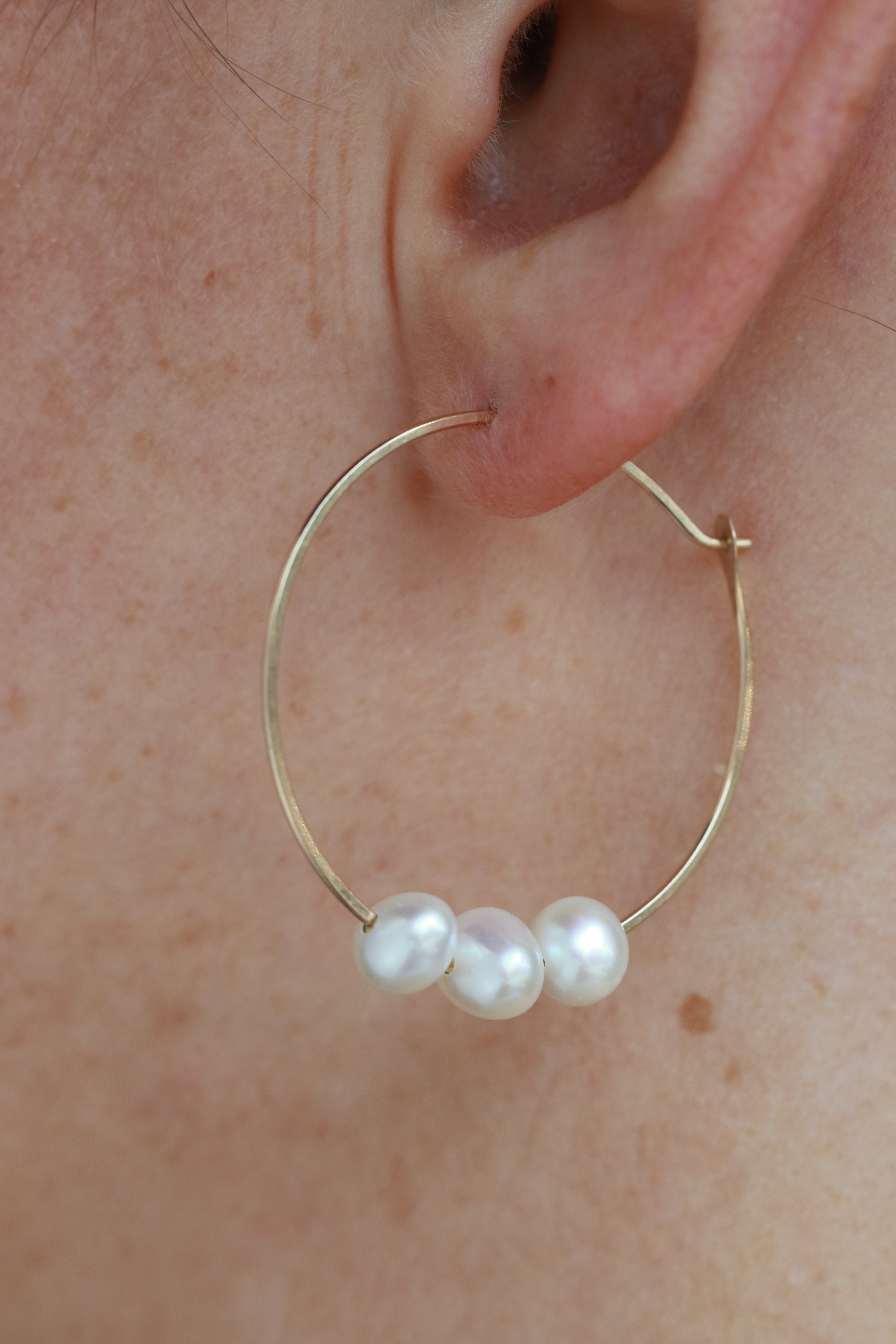 1.25 Inch Hoops with 3 Floating Pearls Earrings 756A5542