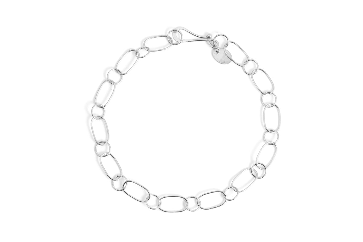 Melissa Name Bracelet for Her (Silver) - MommyMel