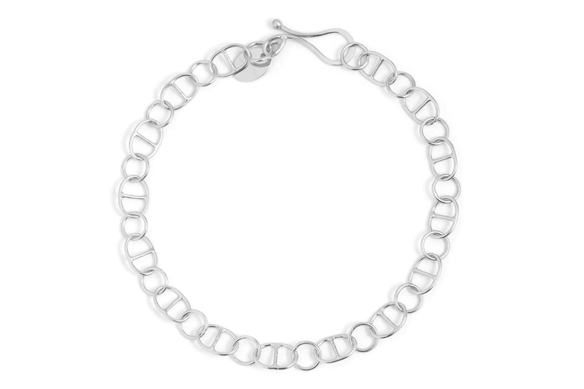 Oval cross bar chain bracelet