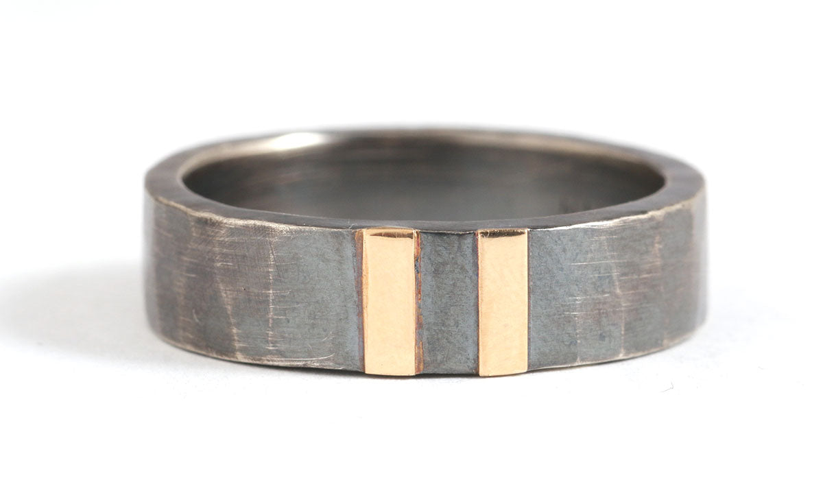 Oxidized Silver 6mm Band with Gold Stripe Accents Unisex Rings r662mg